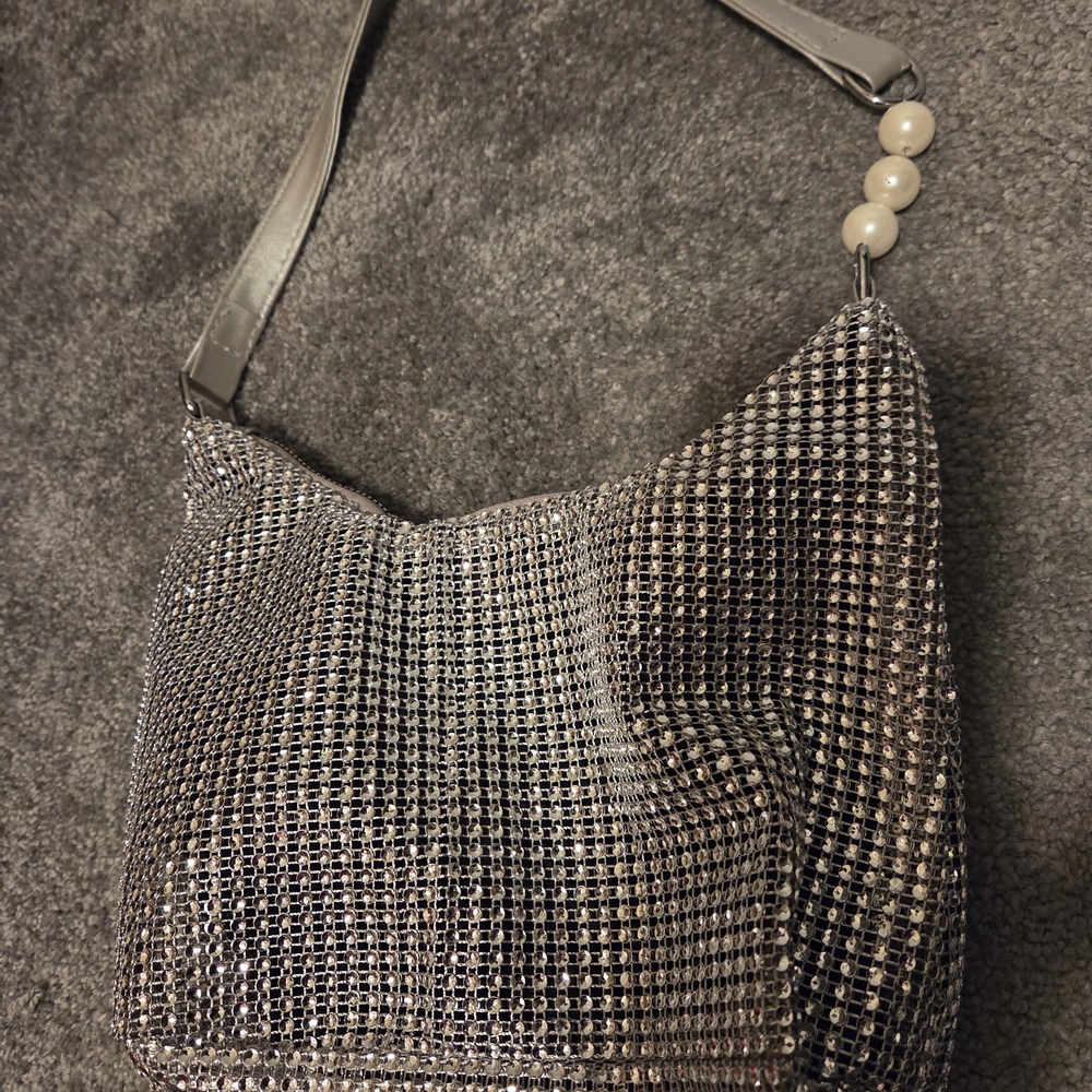 Chic Silver Mesh Shoulder Bag